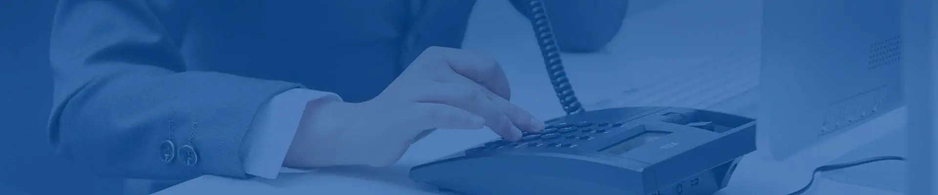 Skontaktuj się z nami