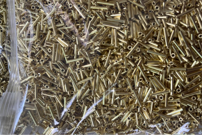 Million szt. Rurzynowych nitów wysyłających do Pakistanu